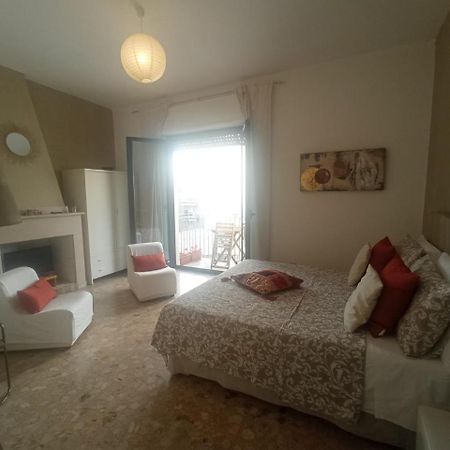Myhouse Hotel Olbia Kültér fotó
