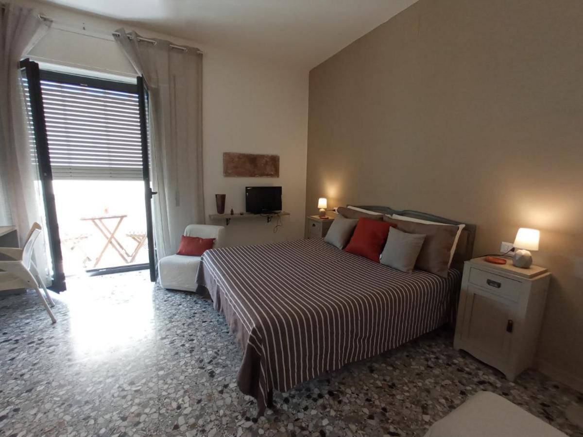 Myhouse Hotel Olbia Kültér fotó